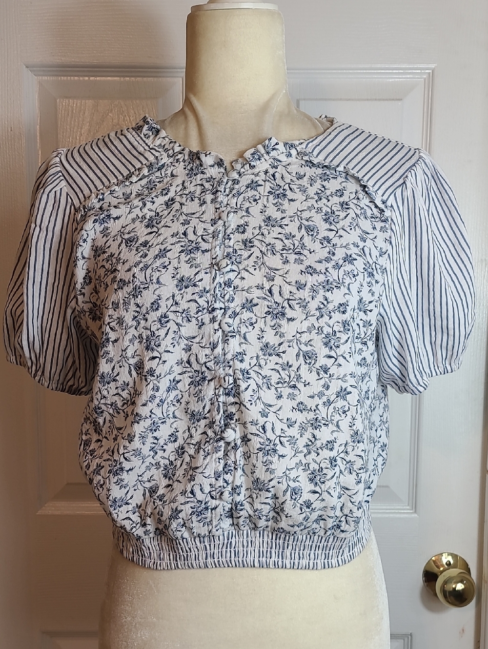 American Eagle Mixed Prints Crop Top